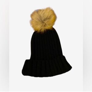 Francesca’s New Knitted Fold Over Ribbed Hat Beanie Vegan Red Fox Fur Black OS